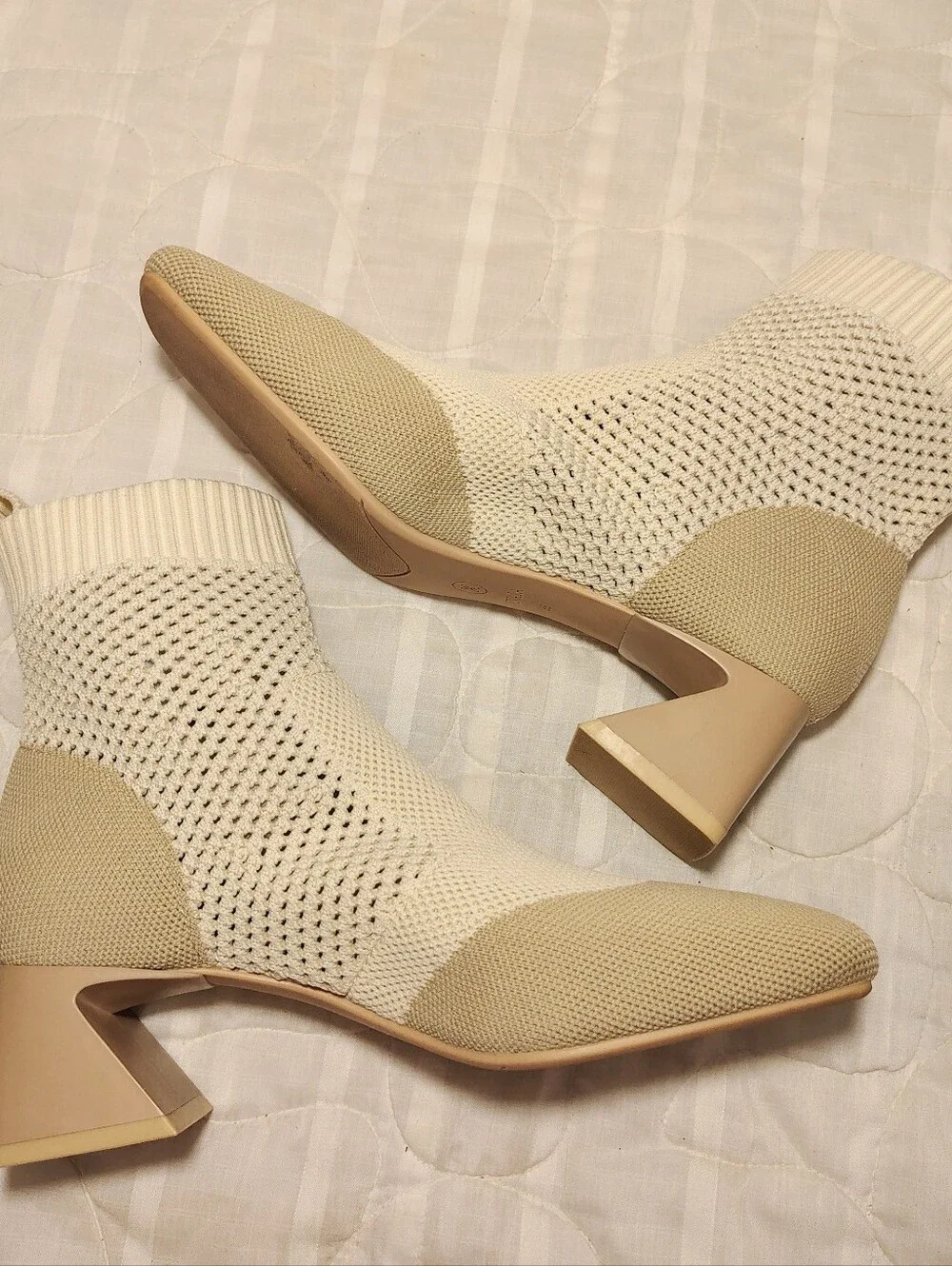 VIVAIA Melissa Square Toe Perforated Knit Sock Ankle Boots Cream Size 38 / 7.5